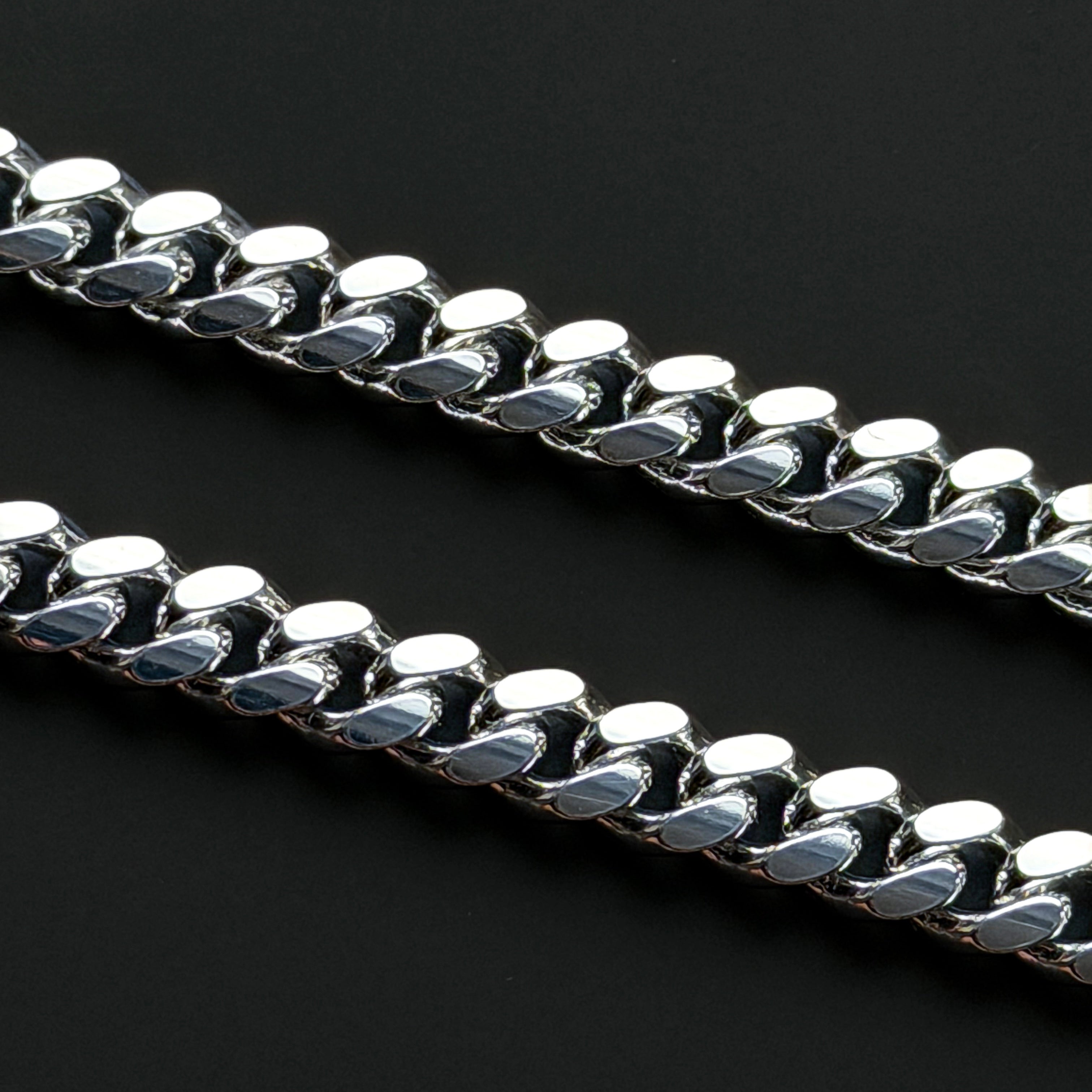 925 Sterling Silver 6.7mm Cuban Chain